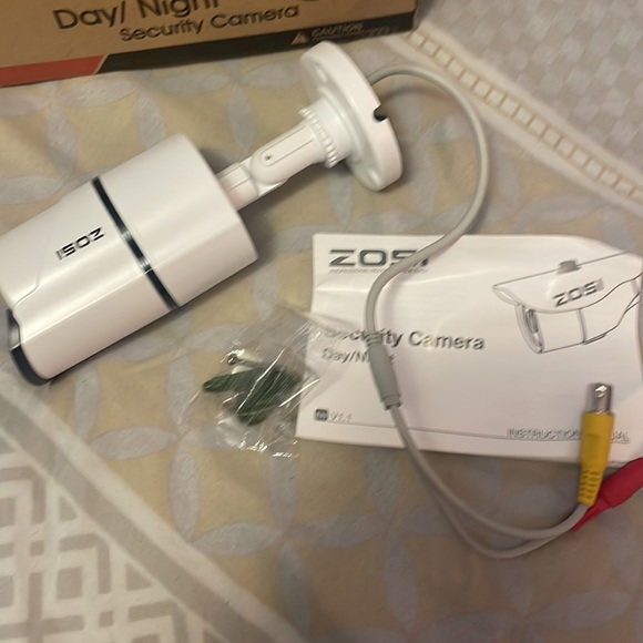 Security camera - Picture 5 of 6